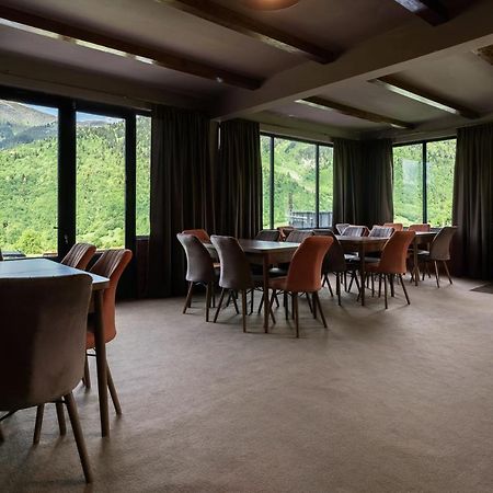 Panorama Ushba Hotell Mestia Eksteriør bilde