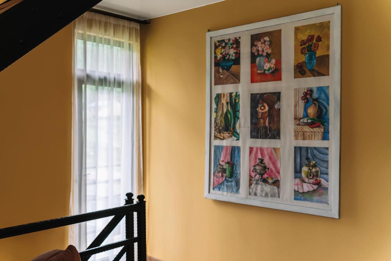 Panorama Ushba Hotell Mestia Eksteriør bilde