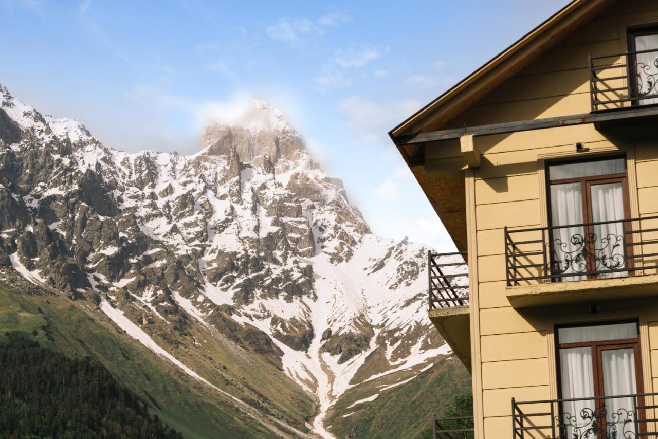 Panorama Ushba Hotell Mestia Eksteriør bilde